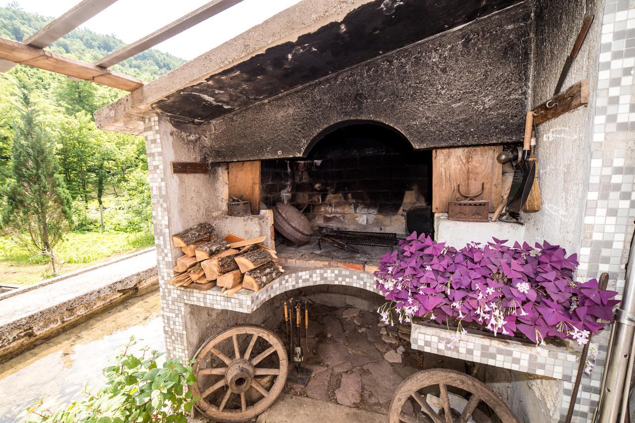 Eko House Dobrenica Bihać Exterior foto